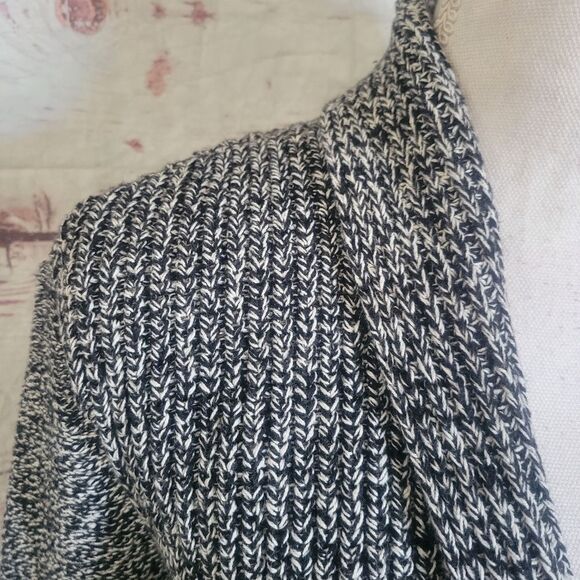 BCBGeneration Shawl Collar Marled Cardigan Size XXS NWT - Picture 5 of 7